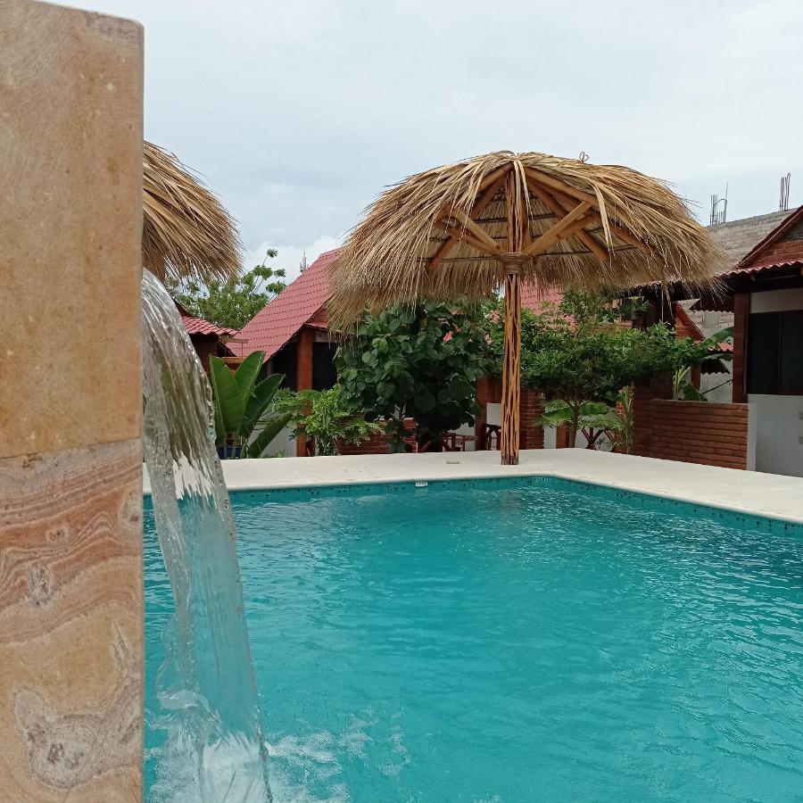 Bungalows Y Cabanas, Las Barracas De La Barra Malucano ภายนอก รูปภาพ
